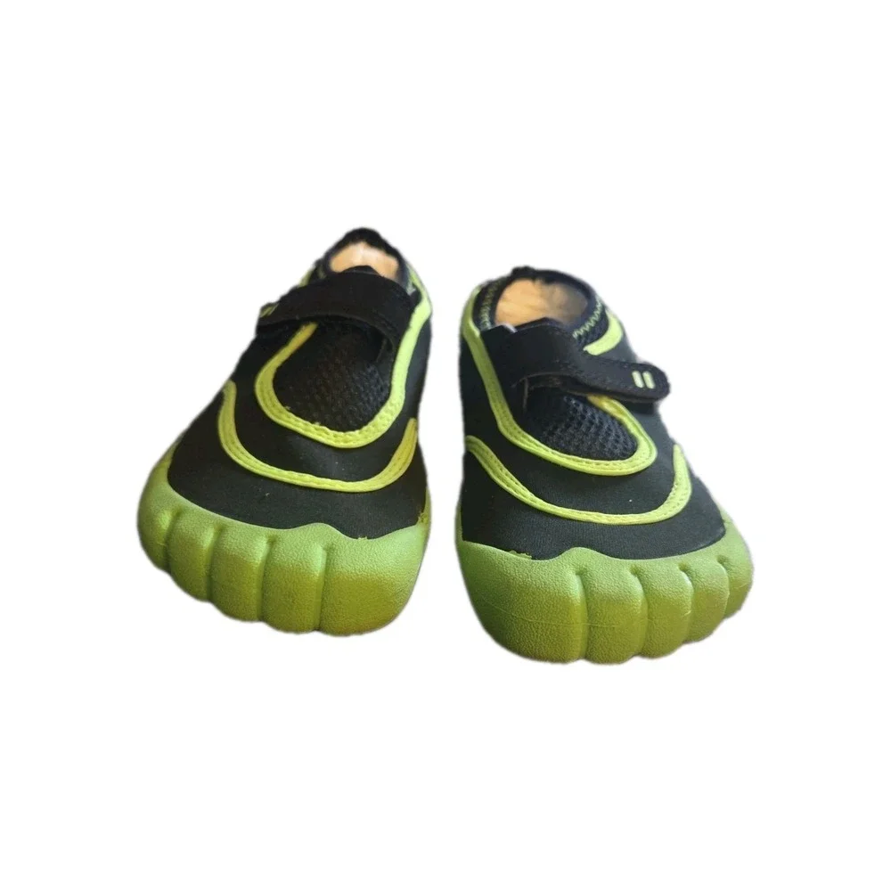 Kids Water Shoes Size XL 4–5 Black Neon Green Aqua Swim Shoes Toe Guard Snaphook